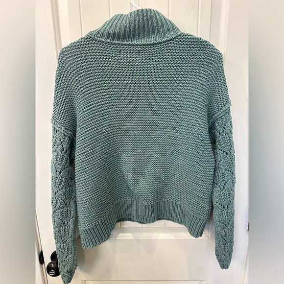 Universal Thread Teal/Green Crewneck Detail Pullover Sweater small - Picture 4 of 4